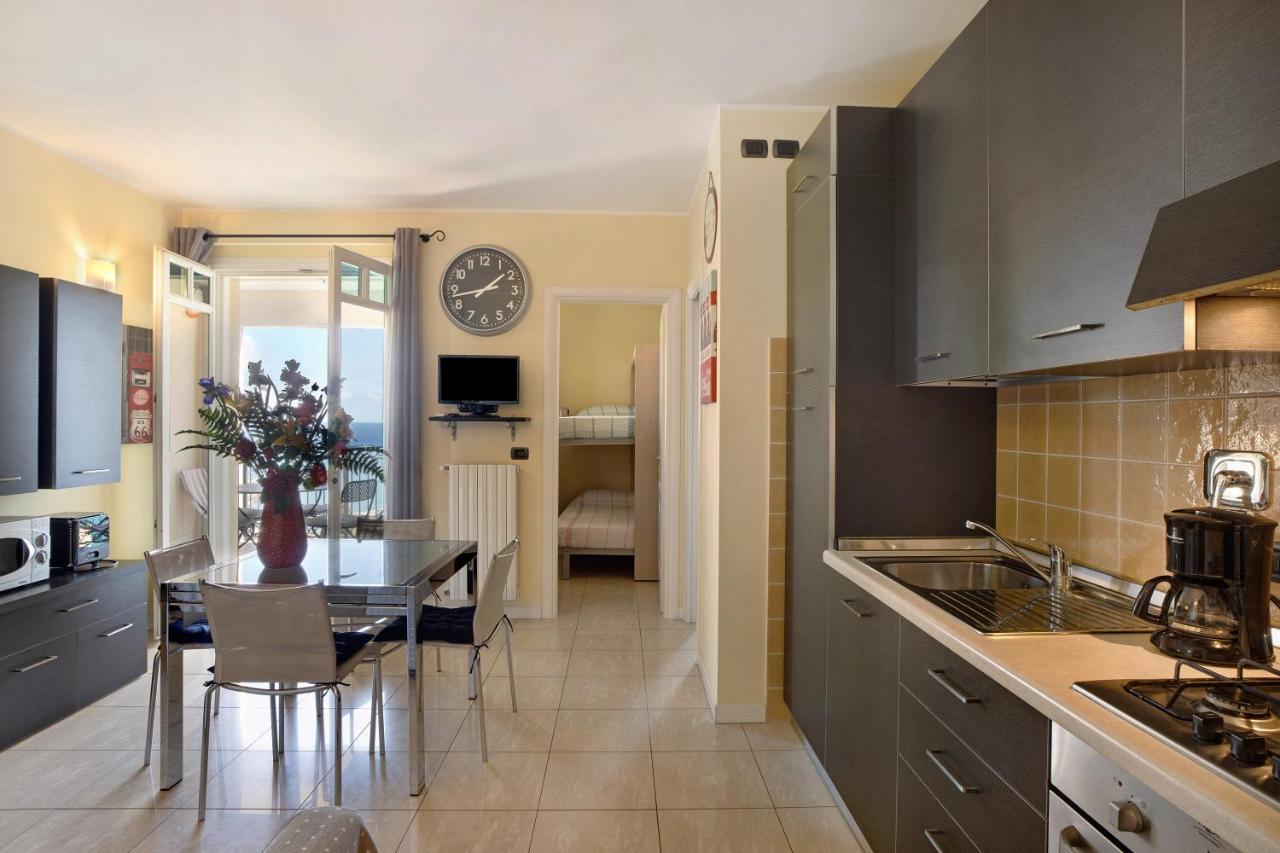 Appartamento Miradore Imperia Esterno foto
